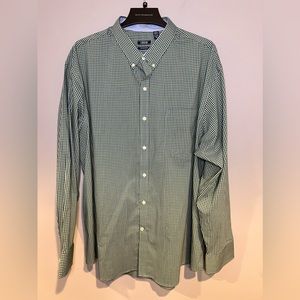 Men’s IZOD button down XXL